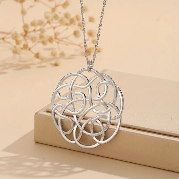 Necklace Celtic Knot Silver Viking Glam Trendy Y2K Elegant Stylish Statement NEW - Picture 1 of 3